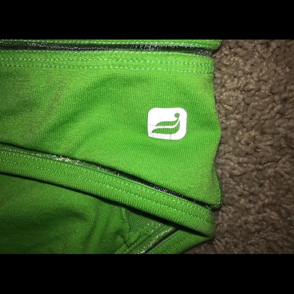 Fabletics sports bra